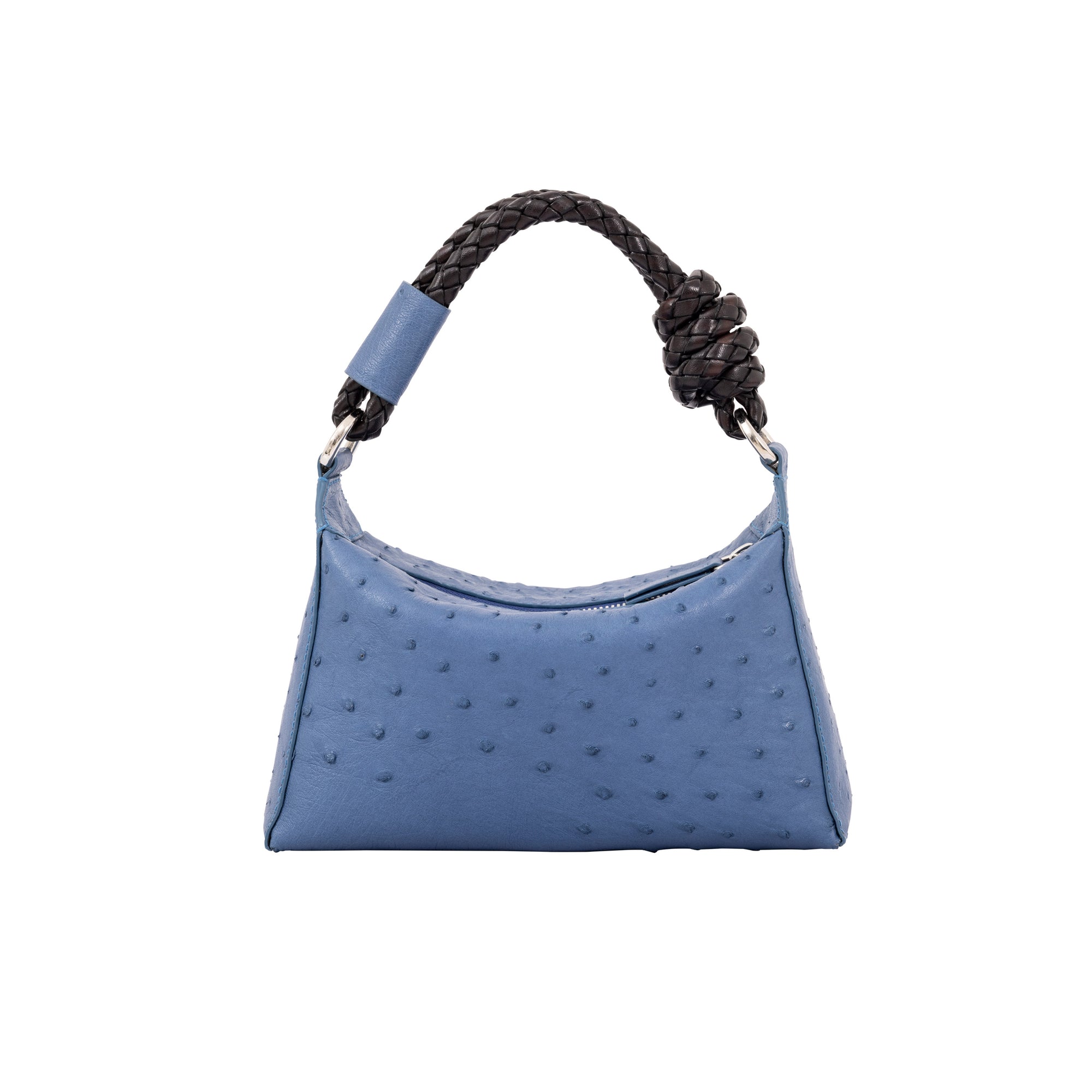 Lola in Clemaris Ostrich